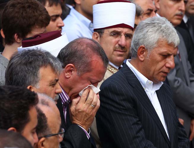 Tenzile Erdoğan son yolculuğuna uğurlandı 18
