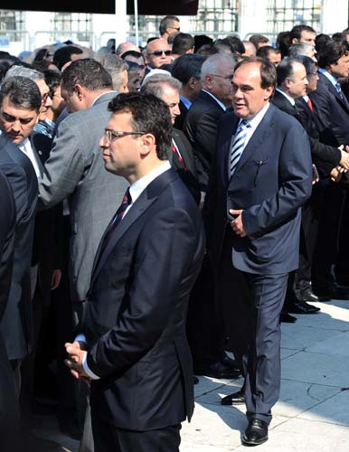 Tenzile Erdoğan son yolculuğuna uğurlandı 28