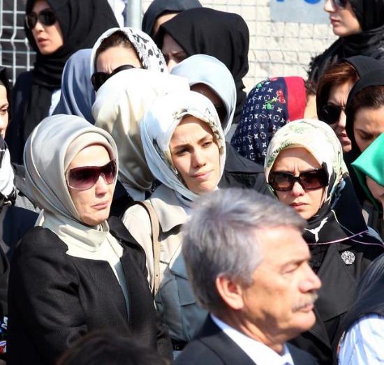 Tenzile Erdoğan son yolculuğuna uğurlandı 6