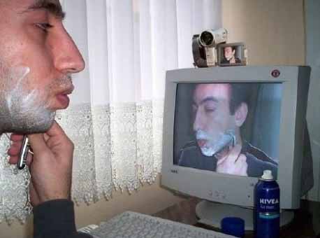 Gülmek için çok neden var 1