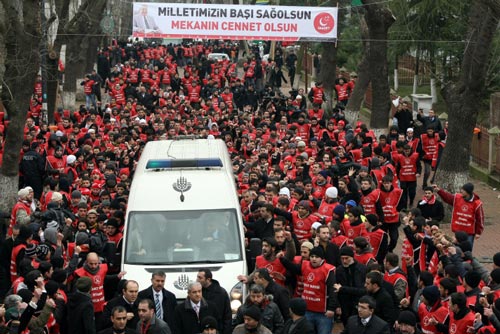 Erbakan Hoca defnedildi 13