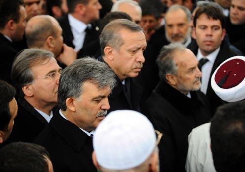 Erbakan Hoca defnedildi 21