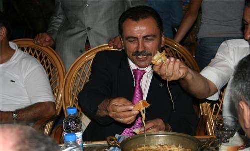 Muhsin Yazıcıoğlunun görülmemiş fotoğrafları 1