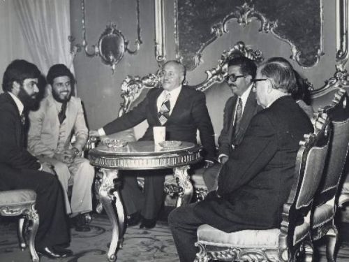 İlk kez göreceğiniz Erbakan albümü 9
