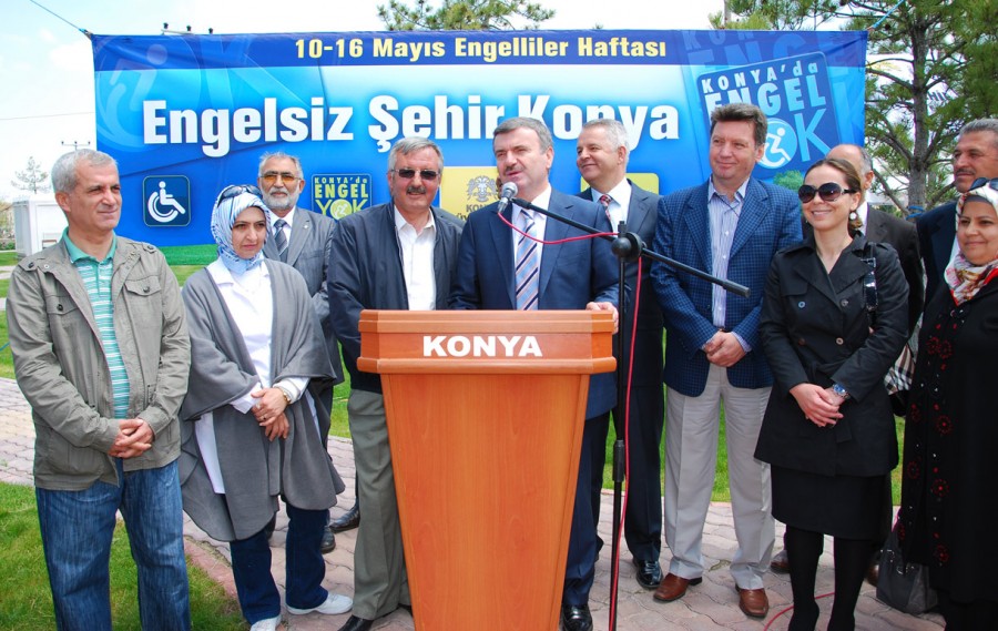 Akyürek engellilerle engelsiz parkta buluştu 1