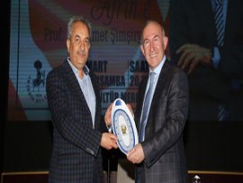 Prof. Dr. Şimşirgil, ‘Çanakkale’den Afrin’e’ konusunu anlattı
