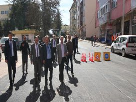 Başkan Özaltun esnafları ziyaret etti