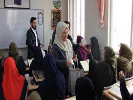 Karatay Belediyesi kandil simidi ikram etti