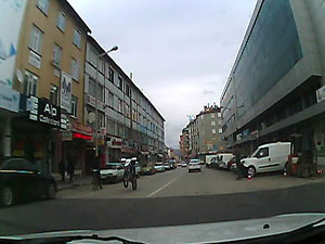 Motosiklet sürücünün tehlikeli hareketi