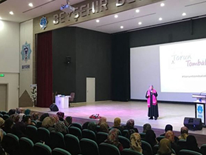 Beyşehir’de ‘Bilişim çağında hayırlı evlat yetiştirmek’ konulu konferans