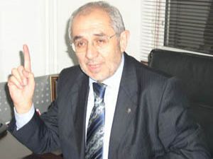 Tepeden tırnağa sivil anayasa