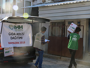 Ilgında kumanya dağıtımı