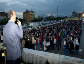 Başkan Altay: Konya dünyaya örnek bir Ramazan geçiriyor