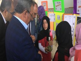 Başkan Hançerli bilim sergisini ziyaret etti