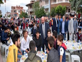 “Ramazan kardeşliktir”