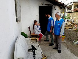 Beşir Derneğinden ihtiyaç sahiplerine iftarlık