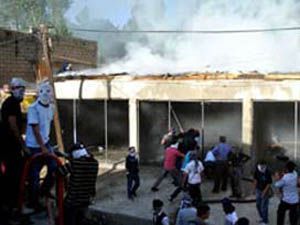 Hakkaride çocuklar yüzünden gerginlik