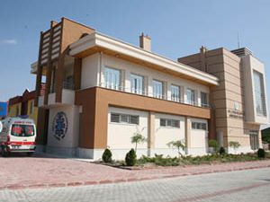 Selçukluda iki açılış birden