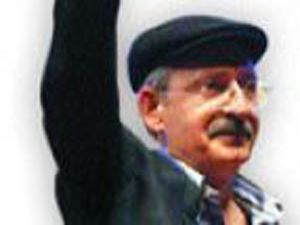 Etro gömleğe kazaklı kamuflaj