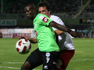 Konyaspor geceyi kurtardı