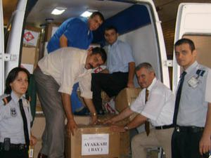 2 günde yüzlerce kolilik yardım gönderdik