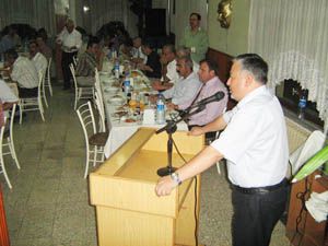 Asfalt ve içme suyu gitmeyen köy kalmayacak