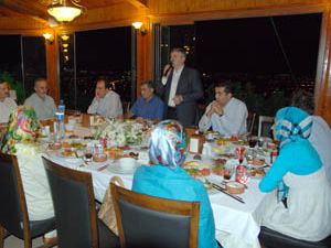Meclis üyeleri ve başkanlara iftar