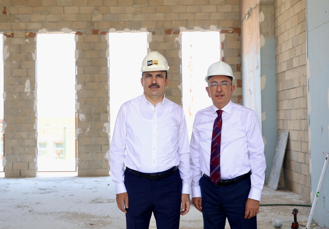 Başkan Altay ve Başkan Kavuş, Gödene’de Gençlik Kampüsü’nü İnceledi