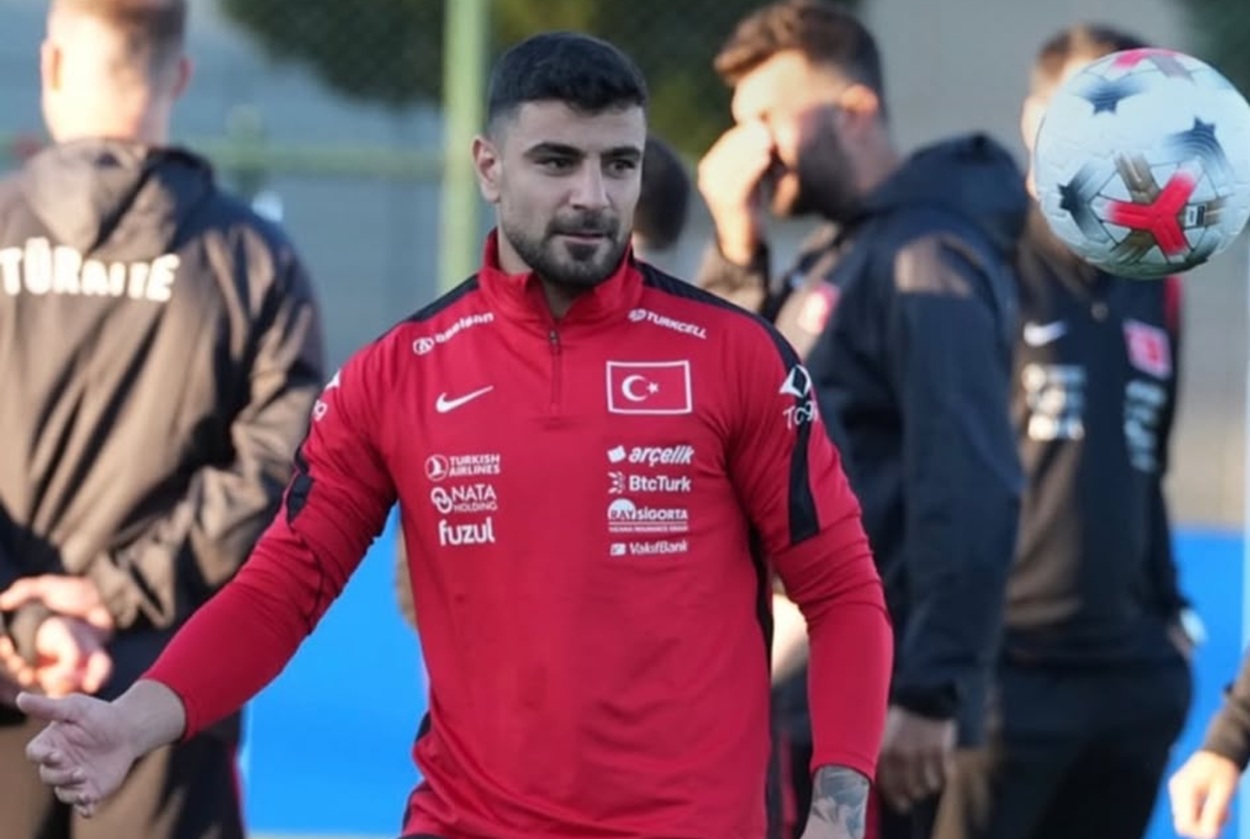 Adil Demirbağ, Fransa maçının kadrosunda yer almadı!