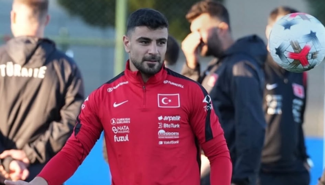 Adil Demirbağ, Fransa maçının kadrosunda yer almadı!