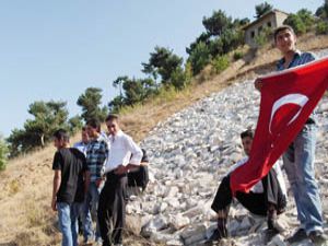 Vatan sevgisini dile getirdiler