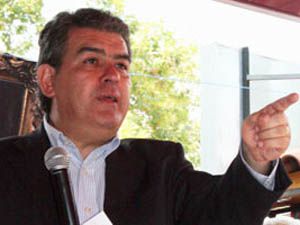 Süheyl Batuma hakaret davası