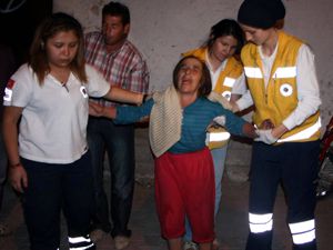 Yangından kurtuldu evde kalan parası için ağladı