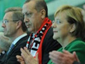 Başbakan Erdoğan oyundan memnun değil