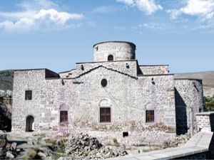 Tarih yeniden canlanıyor