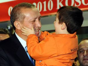 Küçük Tayyipin Erdoğan sevgisi
