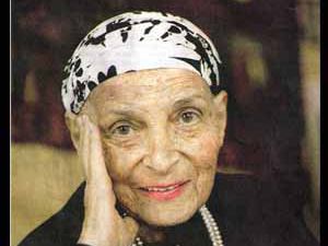 Ailesi başörtülüye burs yok!