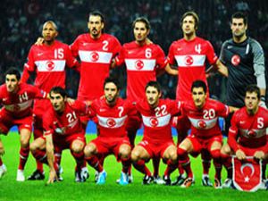 Milli Takımın bileği zor bükülüyor