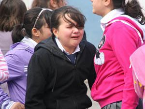 Öğretmenlerinin vefatını duyan öğrenciler yıkıldı