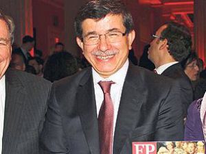 Davutoğlu:Türkiye gündemin üst sırasında