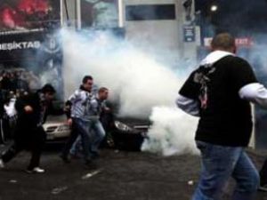 Satır, bıçak, demir sopa, tornavida...