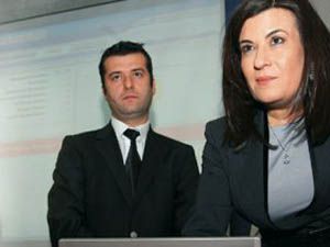 Dikkat! Okulda muhbir öğretmen var!