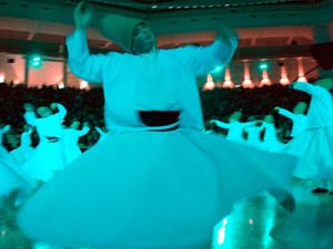 Mevlanayı 45 bin kişi andı