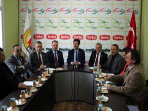 Çelik:Selçukun bölünmesine karşıyız