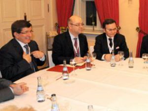 Davutoğlu:Mısır bizim için kardeş ülkedir