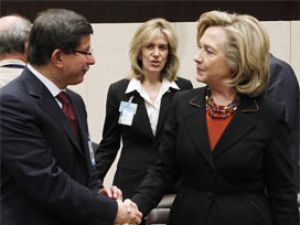 Davutoğlu ve Clinton telefonda ne konuştu