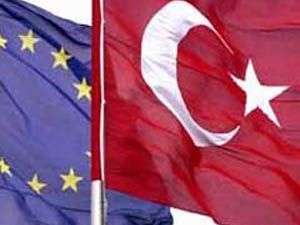 Davutoğlu:ABden eşit muamele istiyoruz