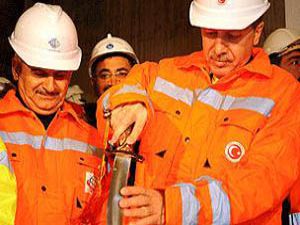 Deniz altında sürpriz doğum günü