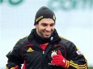Arda Galatasaraydan ayrılıyor