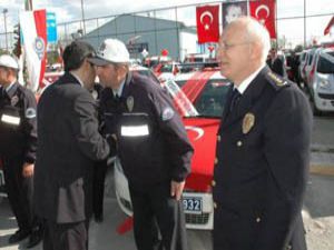 Başarılı polisler ödüllendirildi